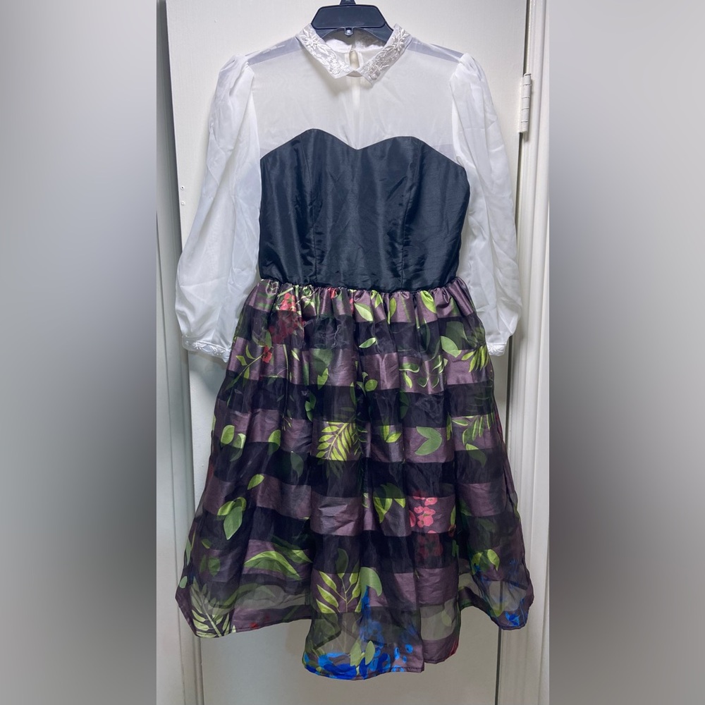 Disney Store Sleeping Beauty Briar Rose Aurora Dress. Women Size XS